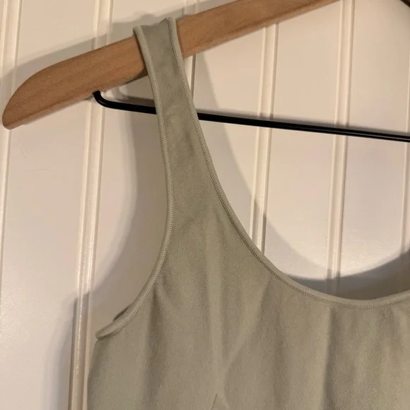 SKIMS Smoothing Seamless Tank Snap Bodysuit Light Green Size L/XL - Picture 3 of 9